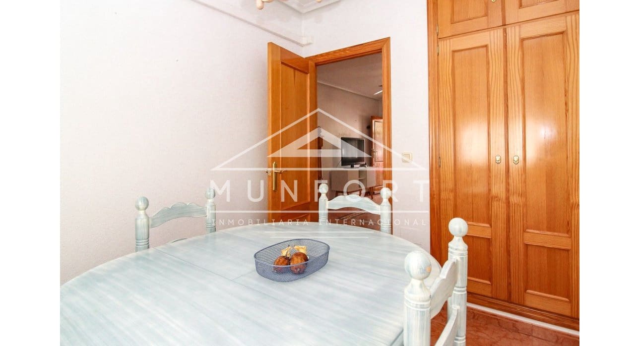 4 bedroom Semi-detached Villa for sale in Torre de la Horadada - € 249,000 (Ref: 8912383)