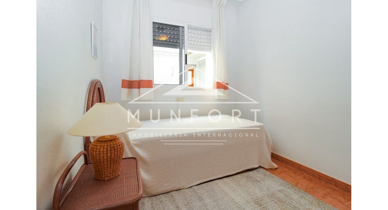 4 bedroom Semi-detached Villa for sale in Torre de la Horadada - € 249,000 (Ref: 8912383)