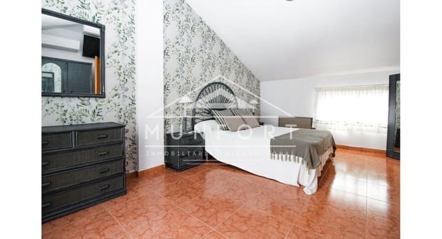 4 bedroom Semi-detached Villa for sale in Torre de la Horadada, Pilar de la Horadada - € 249,000 (Ref: 8912383)