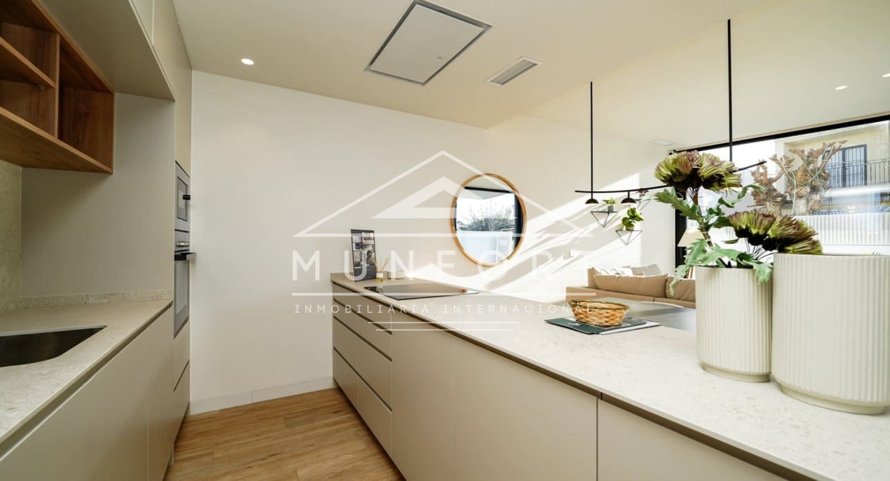 3 makuuhuone Huvila myytävänä paikassa Torre de la Horadada mukana uima-altaan - 599 900 € (Ref: 8920236)