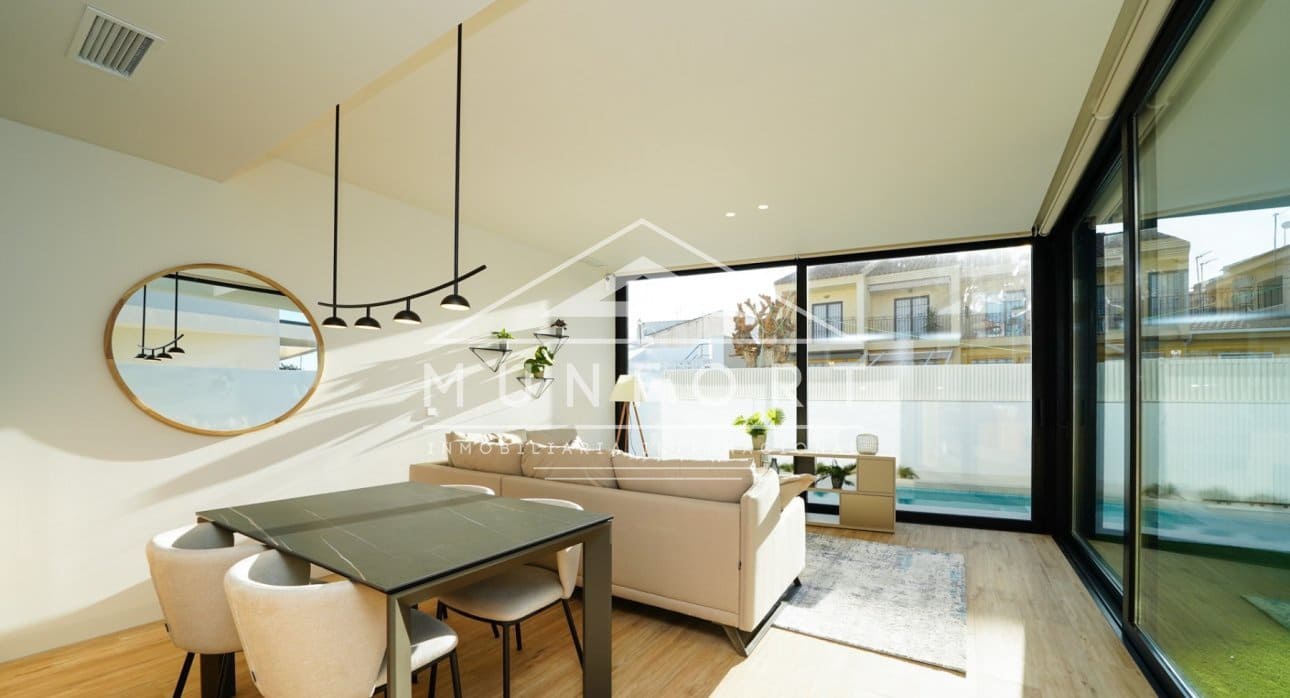 3 makuuhuone Huvila myytävänä paikassa Torre de la Horadada mukana uima-altaan - 599 900 € (Ref: 8920236)