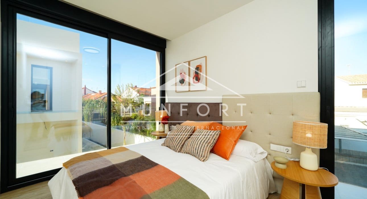 3 makuuhuone Huvila myytävänä paikassa Torre de la Horadada mukana uima-altaan - 599 900 € (Ref: 8920236)