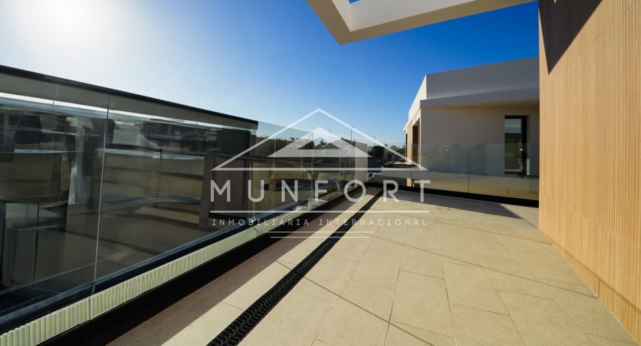 3 makuuhuone Huvila myytävänä paikassa Torre de la Horadada mukana uima-altaan - 599 900 € (Ref: 8920236)