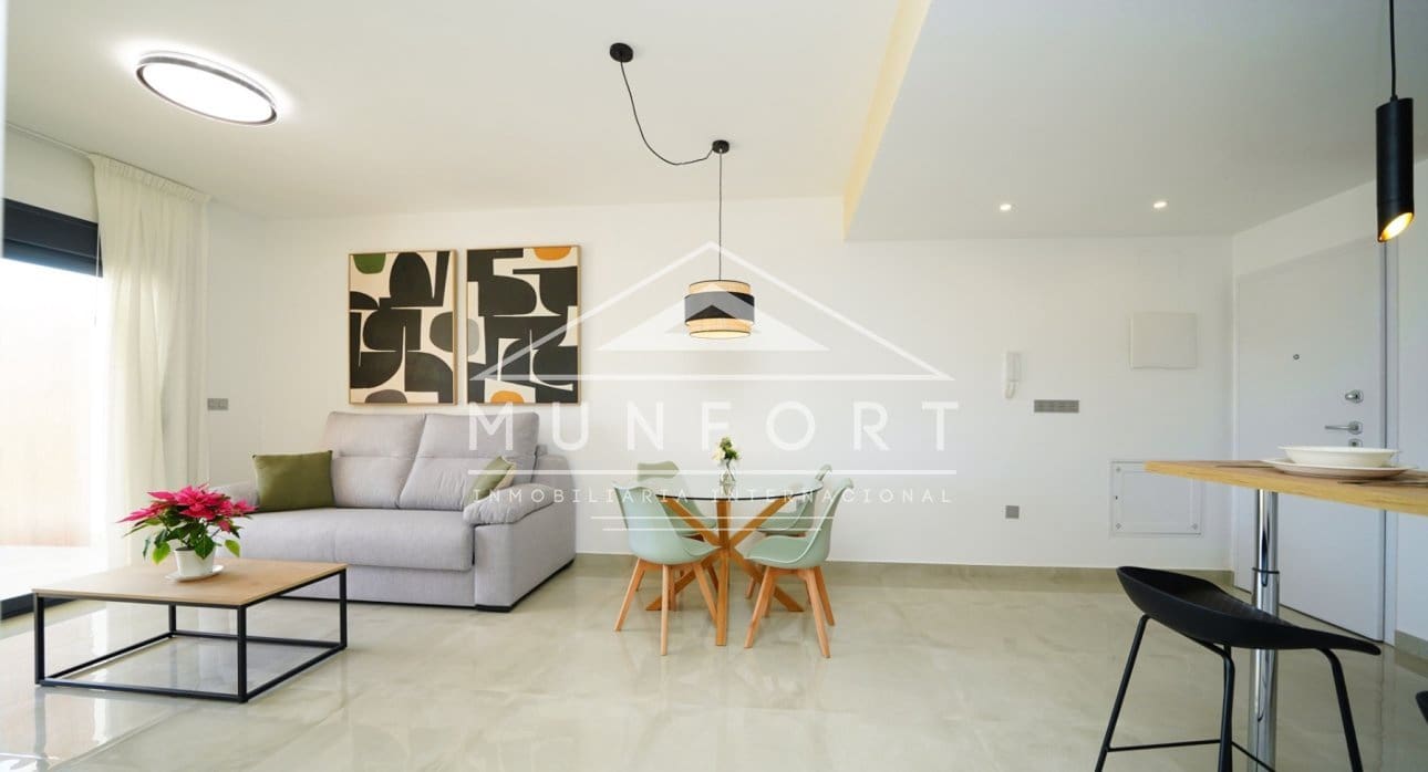 3 makuuhuone Huoneisto myytävänä paikassa Pilar de la Horadada mukana uima-altaan - 409 900 € (Ref: 8931713)