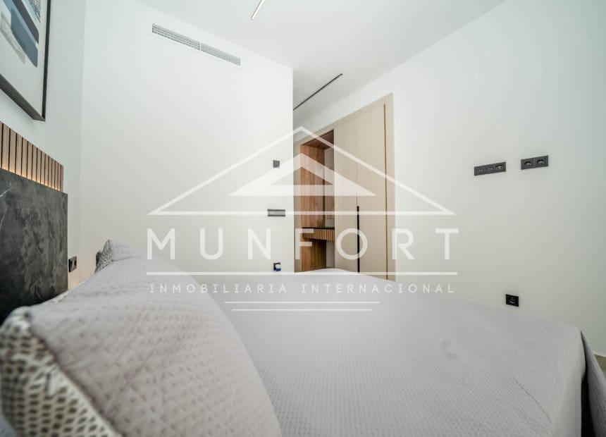 Apartamento de 3 habitaciones en Pilar de la Horadada en venta con piscina - 398.900 € (Ref: 8931713)