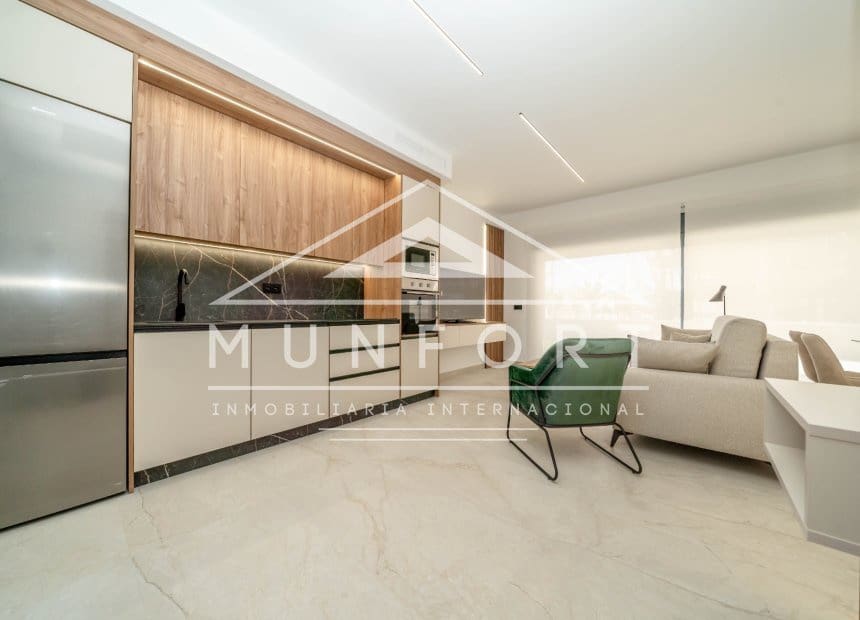 3 makuuhuone Kattohuoneisto myytävänä paikassa Pilar de la Horadada mukana uima-altaan - 579 900 € (Ref: 8932945)