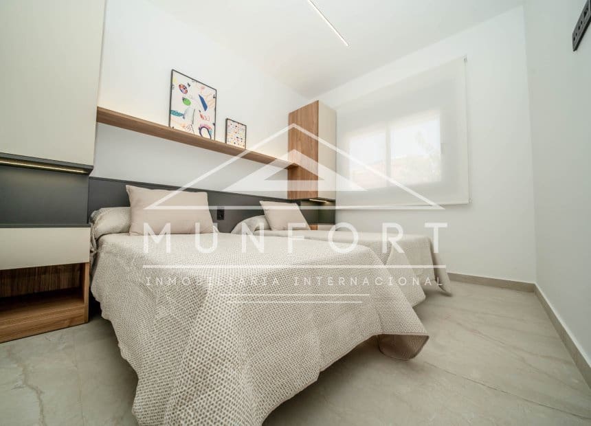 3 makuuhuone Kattohuoneisto myytävänä paikassa Pilar de la Horadada mukana uima-altaan - 579 900 € (Ref: 8932945)