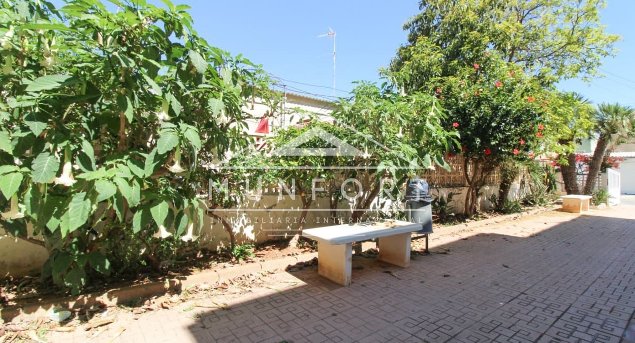 2 soveværelse Bungalow til leje i Los Urrutias - € 750 (Ref: 8966817)