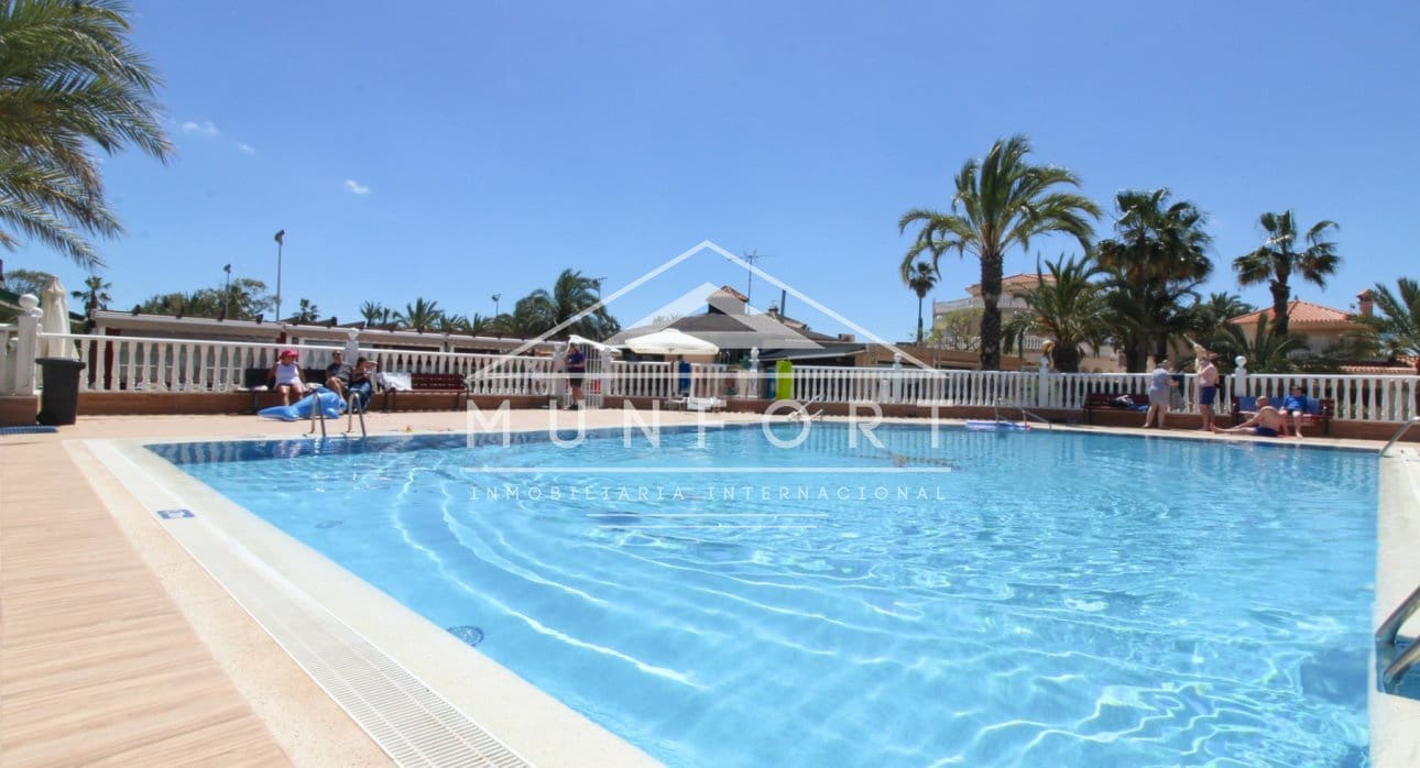 1 soveværelse Bungalow til leje i Estrella de Mar med swimmingpool - € 750 (Ref: 8966819)