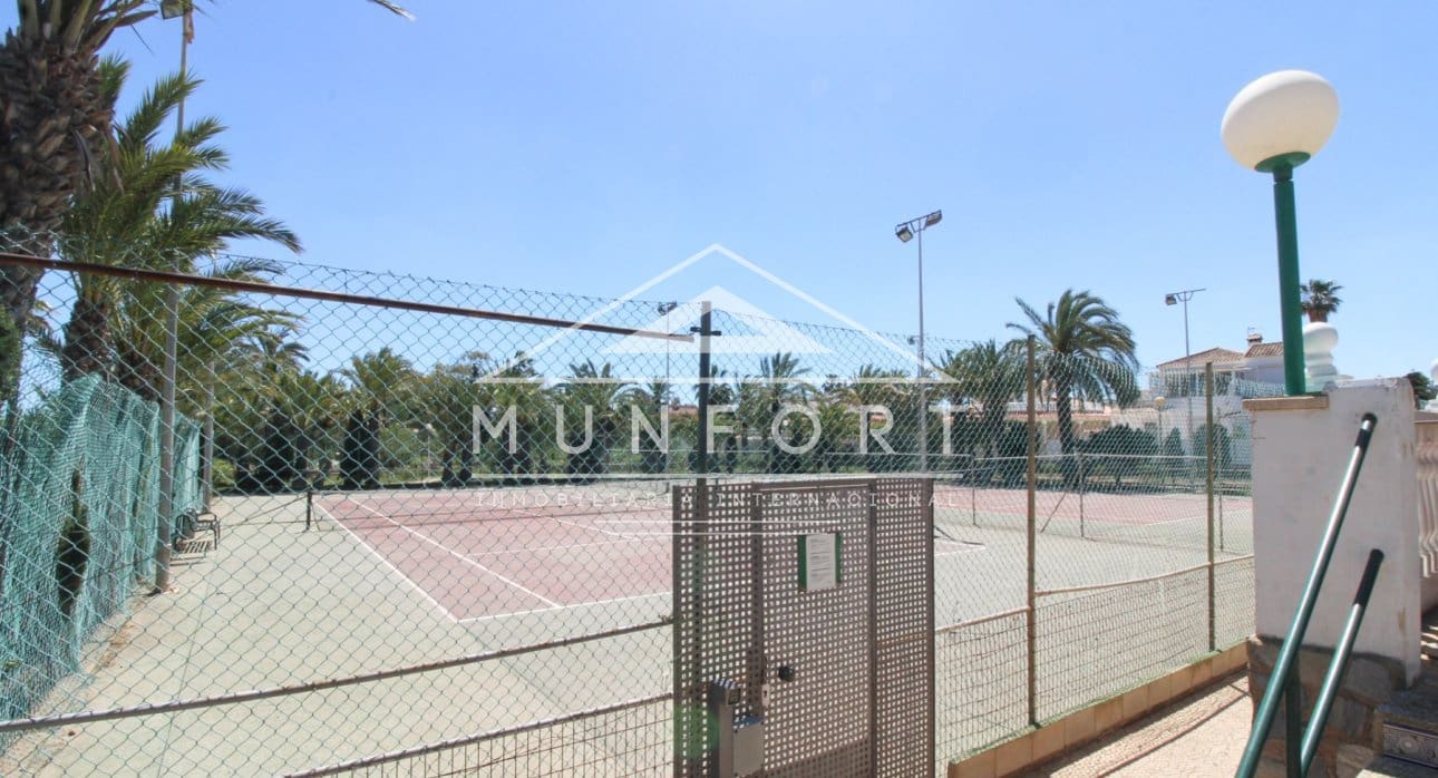 1 soveværelse Bungalow til leje i Estrella de Mar med swimmingpool - € 750 (Ref: 8966819)