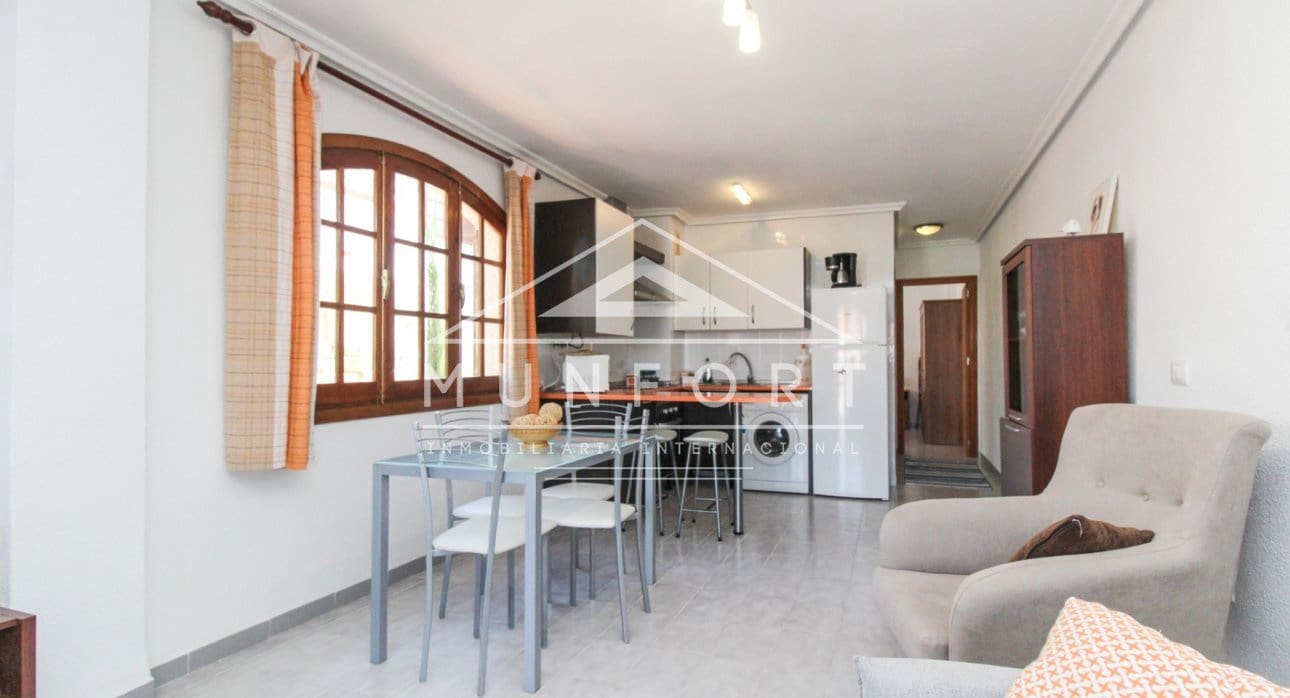 1 soveværelse Bungalow til leje i Estrella de Mar med swimmingpool - € 750 (Ref: 8966819)