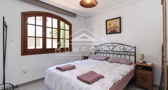 1 slaapkamer Bungalow te huur in Estrella de Mar, Cartagena met zwembad - € 750 (Ref: 8966819)