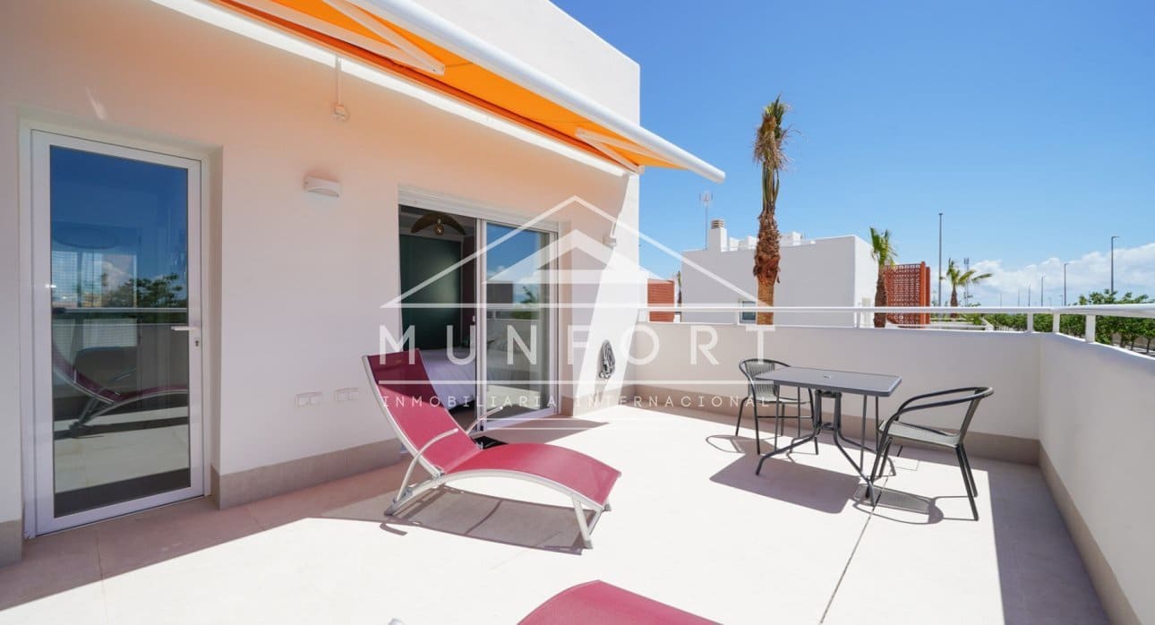 3 camera da letto Villa da affittare in Pilar de la Horadada con piscina - 2.000 € (Rif: 8966820)