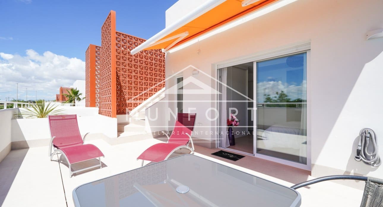 3 camera da letto Villa da affittare in Pilar de la Horadada con piscina - 2.000 € (Rif: 8966820)