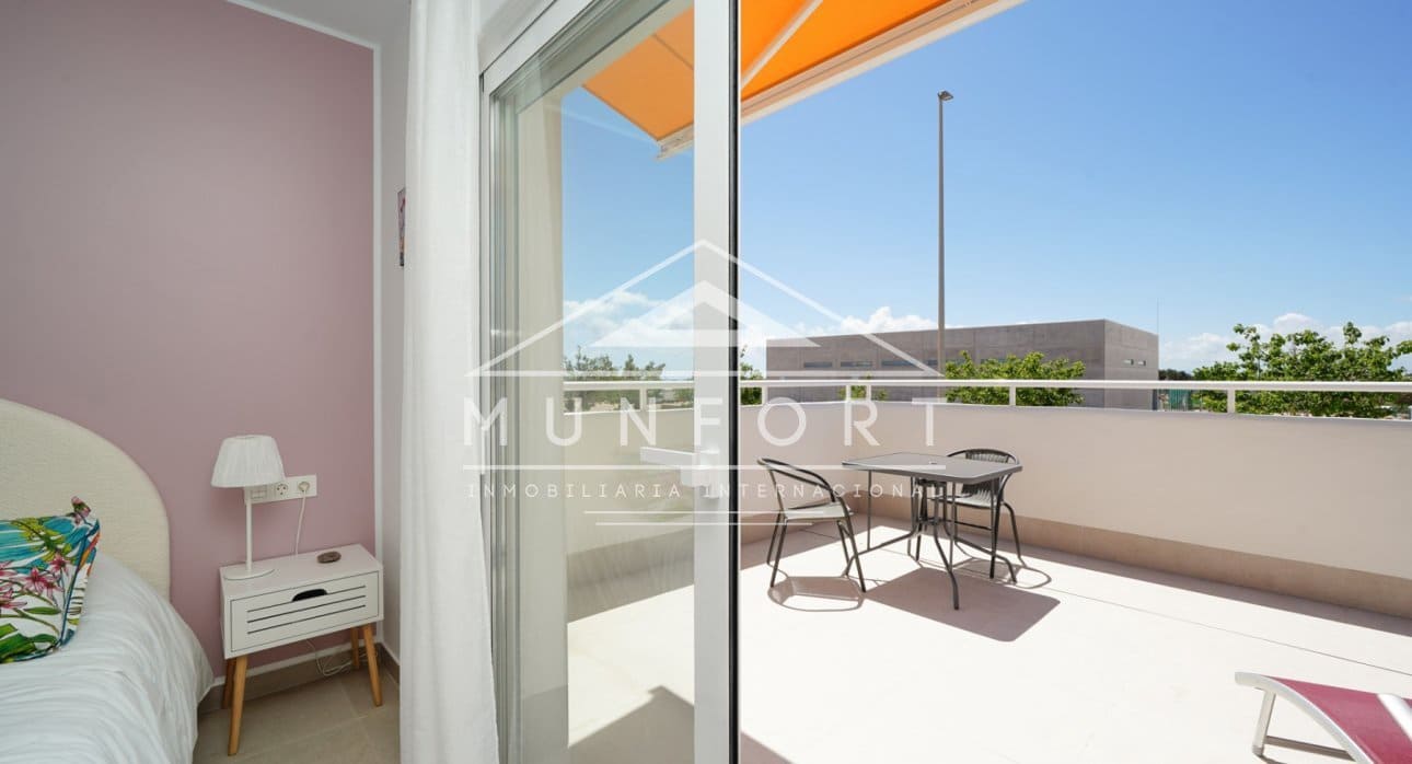 3 camera da letto Villa da affittare in Pilar de la Horadada con piscina - 2.000 € (Rif: 8966820)