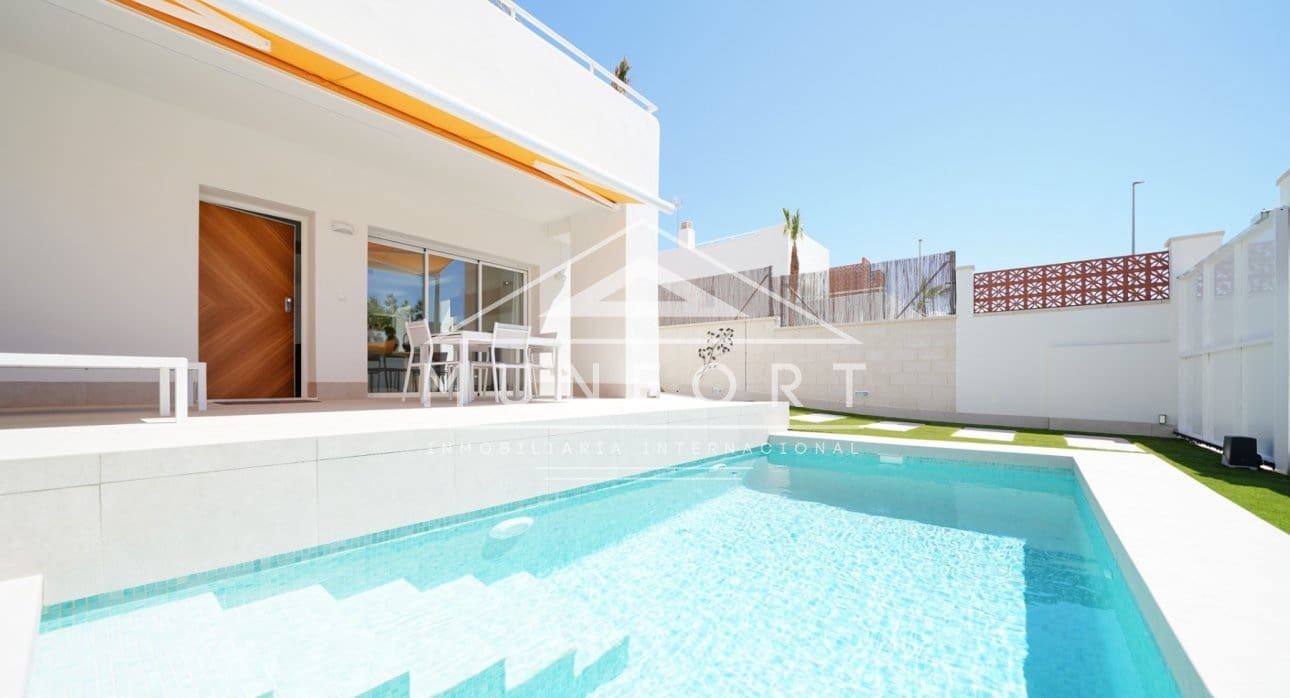 3 camera da letto Villa da affittare in Pilar de la Horadada con piscina - 2.000 € (Rif: 8966820)