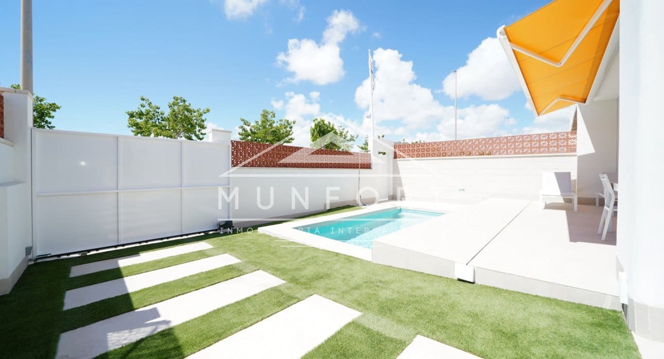 3 camera da letto Villa da affittare in Pilar de la Horadada con piscina - 2.000 € (Rif: 8966820)