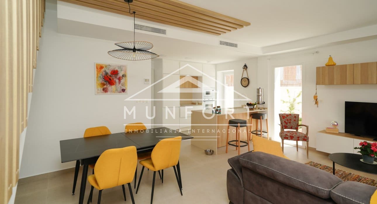 3 camera da letto Villa da affittare in Pilar de la Horadada con piscina - 2.000 € (Rif: 8966820)