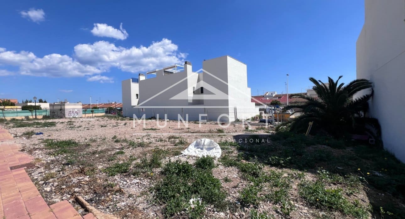 Tomt till salu i San Pedro del Pinatar - 79 000 € (Ref: 8967233)
