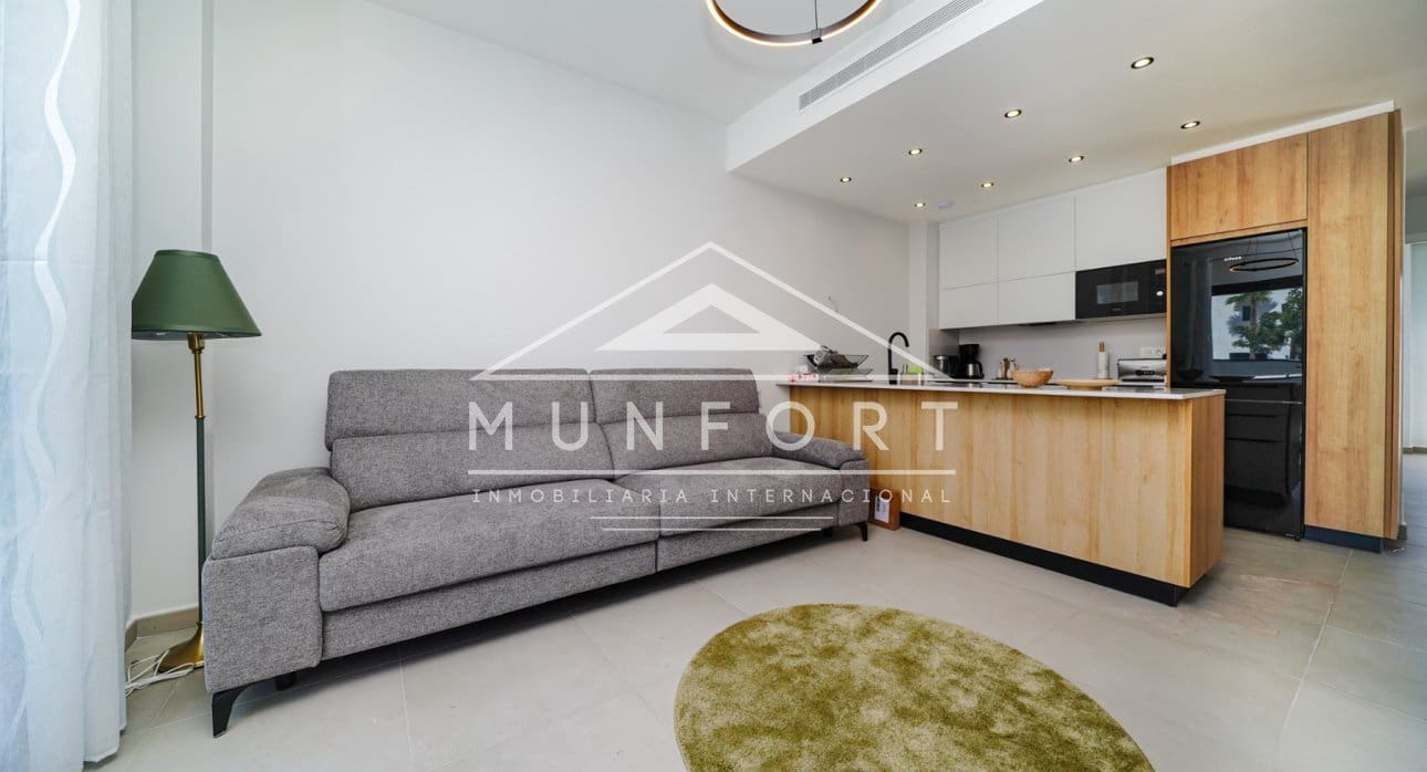 3 soveværelse Villa til leje i Santiago de la Ribera med swimmingpool - € 1.800 (Ref: 8983371)