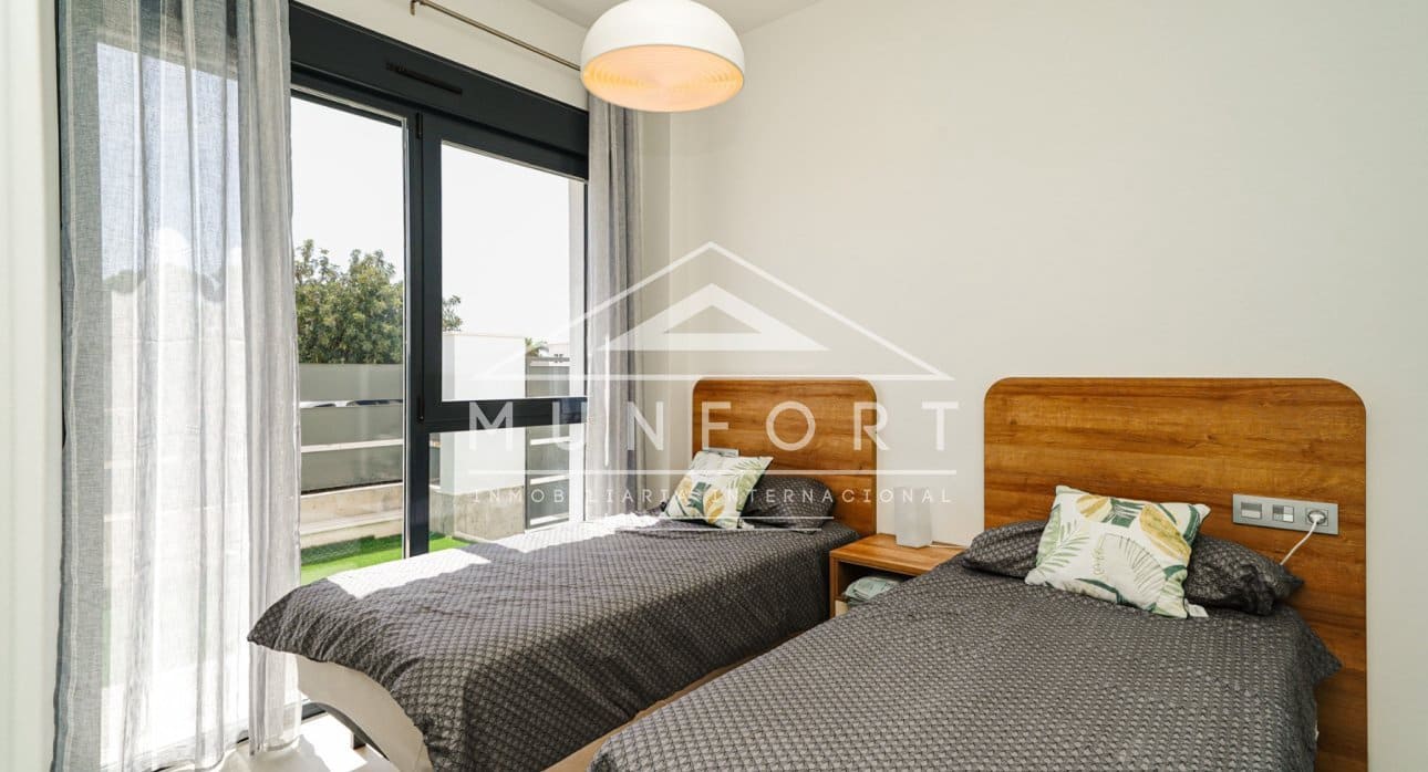 3 soveværelse Villa til leje i Santiago de la Ribera med swimmingpool - € 1.800 (Ref: 8983371)