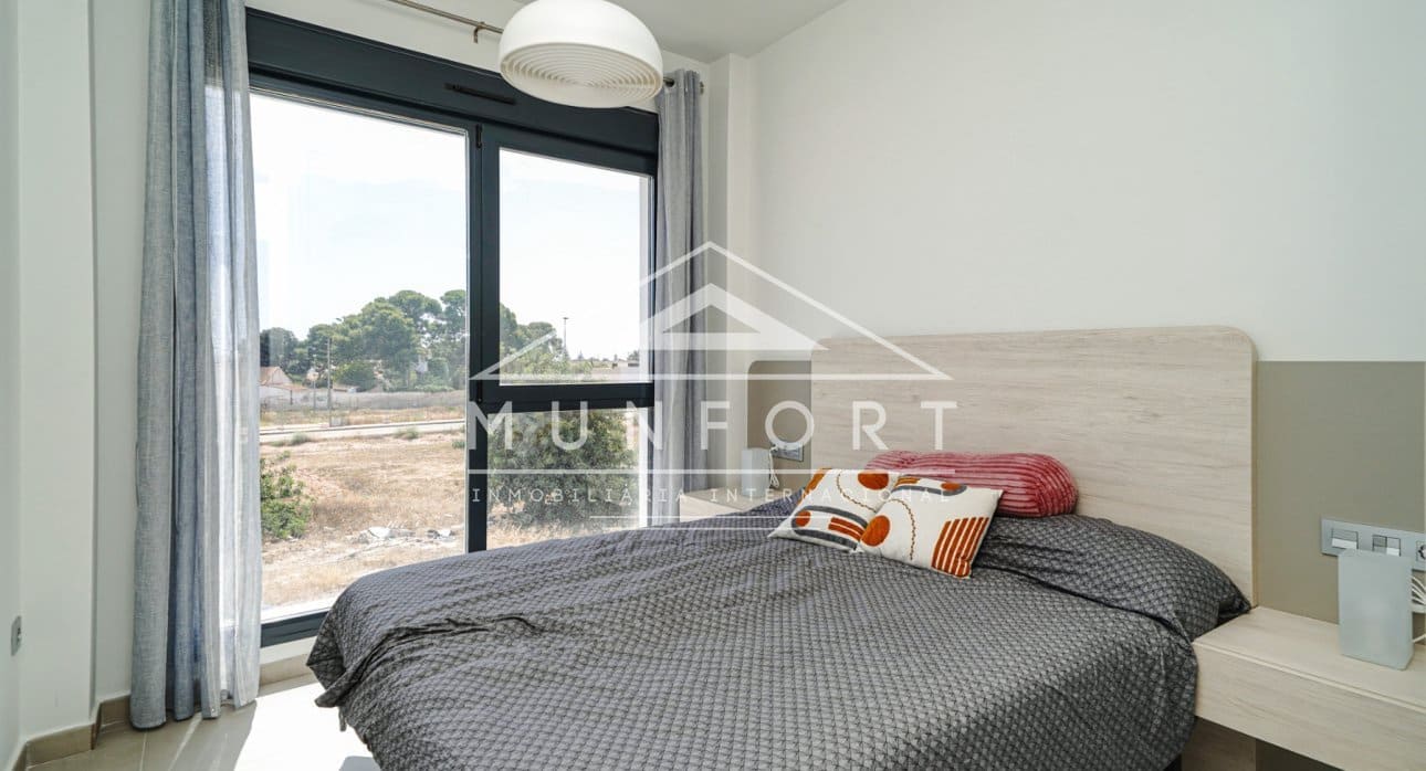 3 soveværelse Villa til leje i Santiago de la Ribera med swimmingpool - € 1.800 (Ref: 8983371)