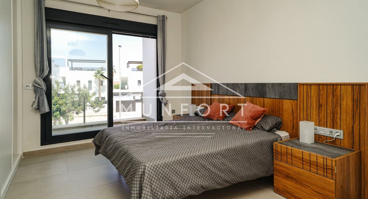 3 soveværelse Villa til leje i Santiago de la Ribera med swimmingpool - € 1.800 (Ref: 8983371)