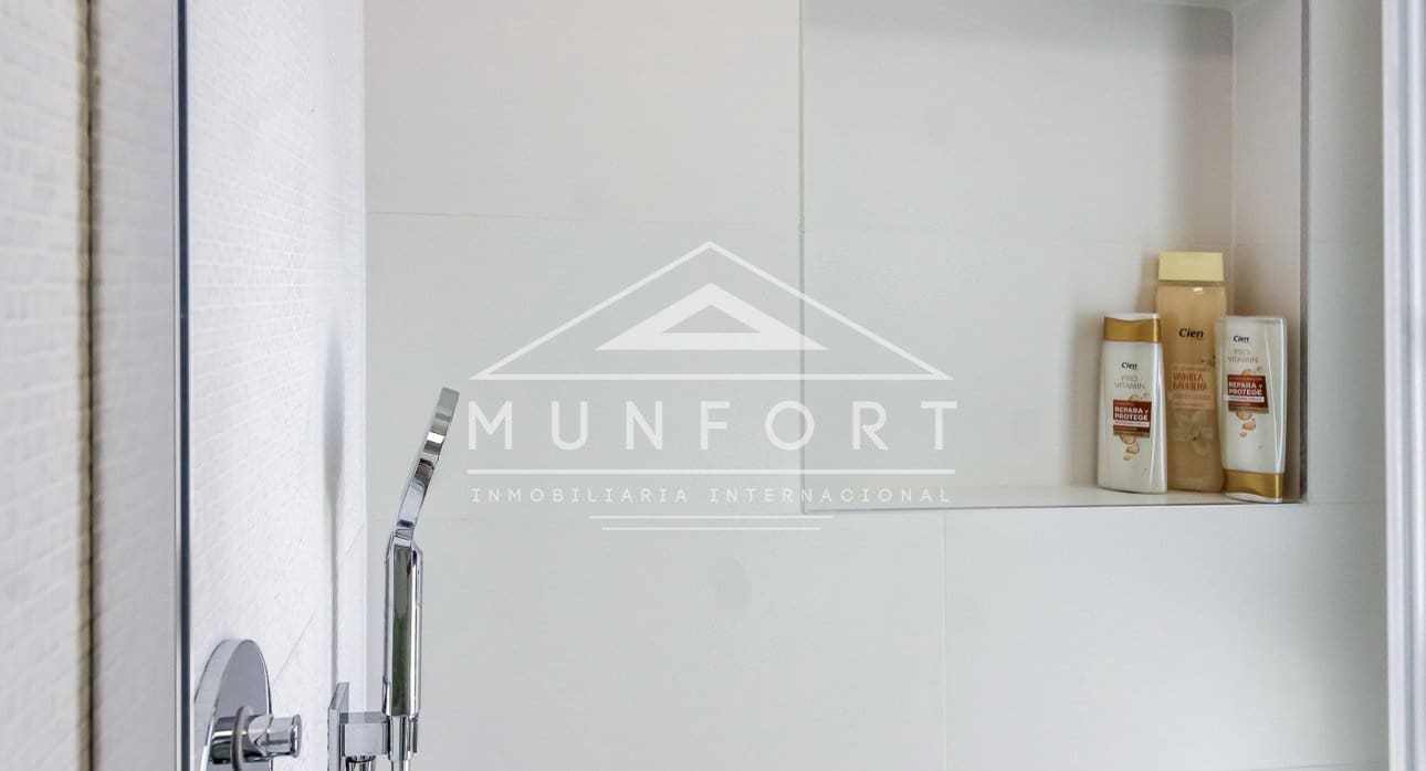 3 soveværelse Villa til leje i Santiago de la Ribera med swimmingpool - € 1.800 (Ref: 8983371)