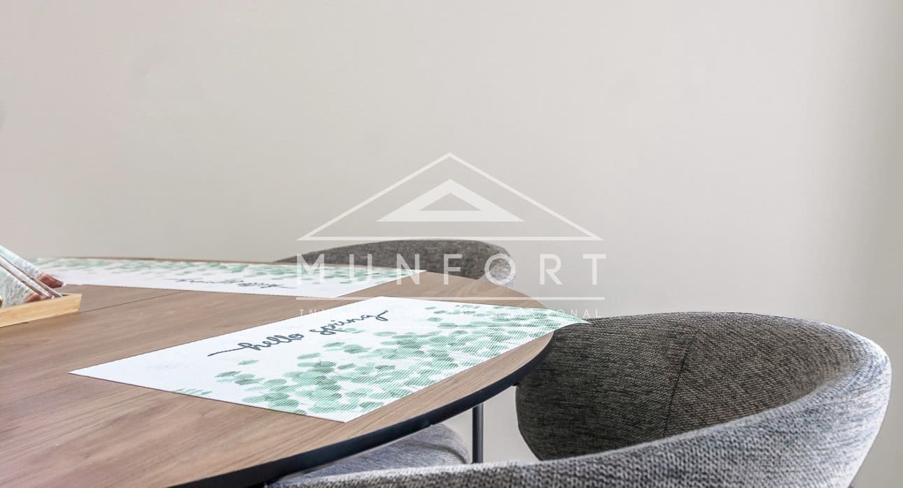 3 soveværelse Villa til leje i Santiago de la Ribera med swimmingpool - € 1.800 (Ref: 8983371)