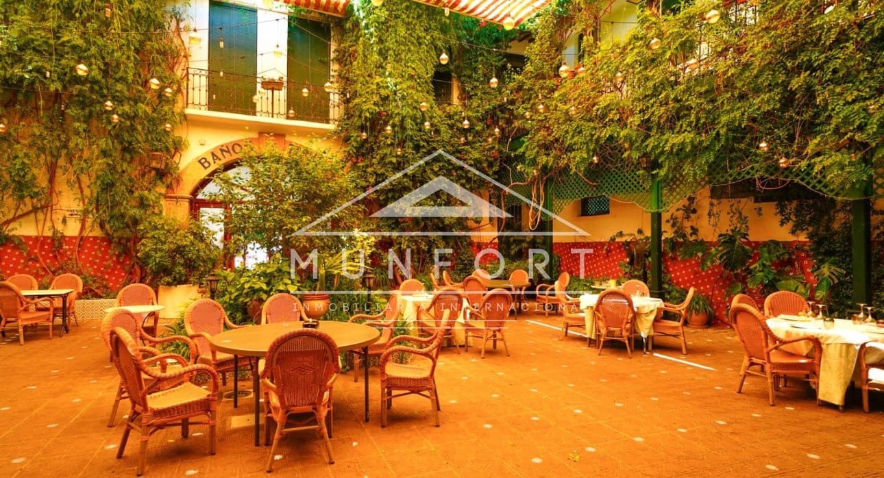 3 sovrum Villa till salu i Los Alcazares med pool - 720 000 € (Ref: 8992270)