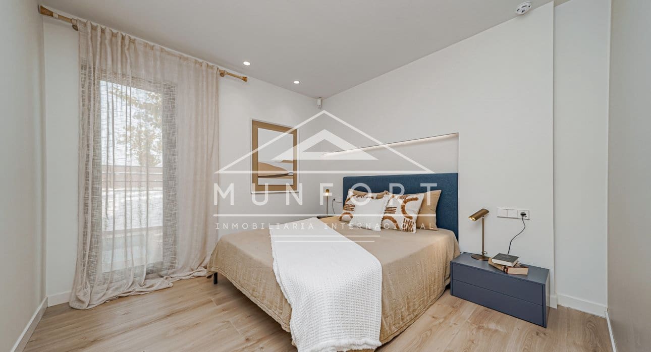 3 makuuhuone Rivitalo myytävänä paikassa Pilar de la Horadada mukana uima-altaan - 385 000 € (Ref: 8992946)