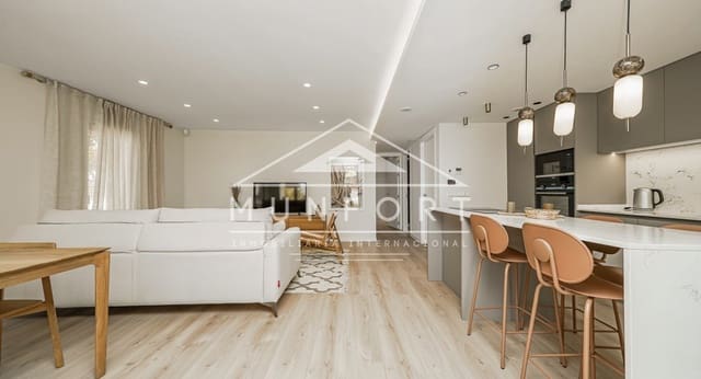 3 makuuhuone Rivitalo myytävänä paikassa Pilar de la Horadada ciudad, Pilar de la Horadada mukana uima-altaan - 385 000 € (Ref: 8992946)