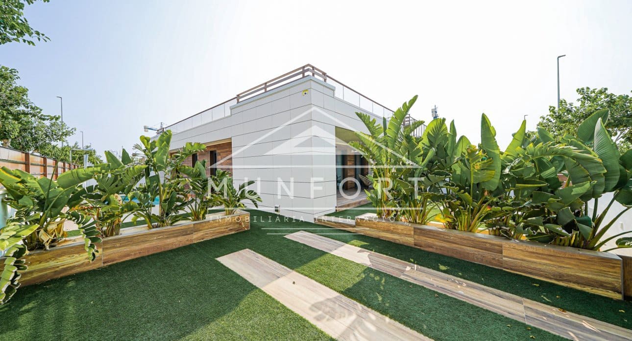 3 makuuhuone Rivitalo myytävänä paikassa Pilar de la Horadada mukana uima-altaan - 385 000 € (Ref: 8992946)