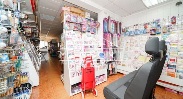 2 makuuhuone Kaupallinen myytävänä paikassa El Chaparral - La Siesta - La Torreta, Torrevieja - 210 000 € (Ref: 8996922)