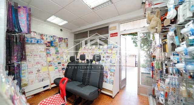 2 makuuhuone Kaupallinen myytävänä paikassa El Chaparral - La Siesta - La Torreta, Torrevieja - 210 000 € (Ref: 8996922)