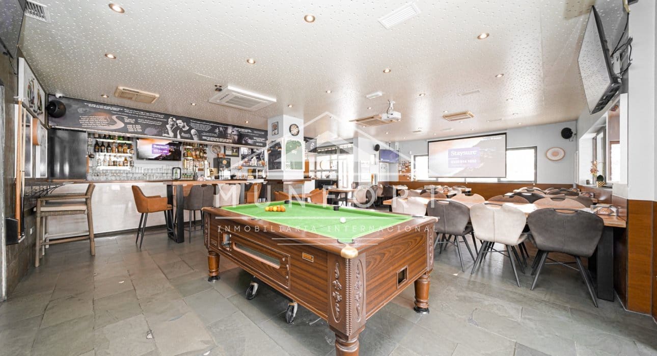 Erhverv til salg i San Pedro del Pinatar - € 399.900 (Ref: 9003731)