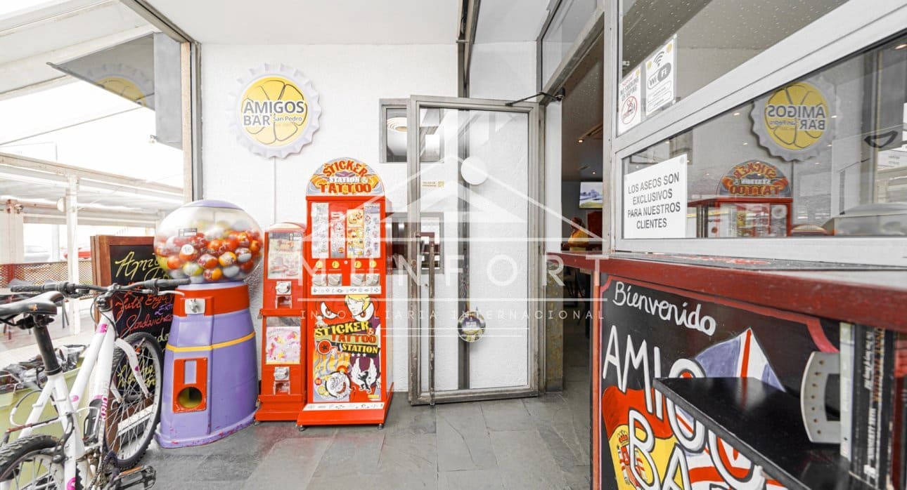 Erhverv til salg i San Pedro del Pinatar - € 399.900 (Ref: 9003731)