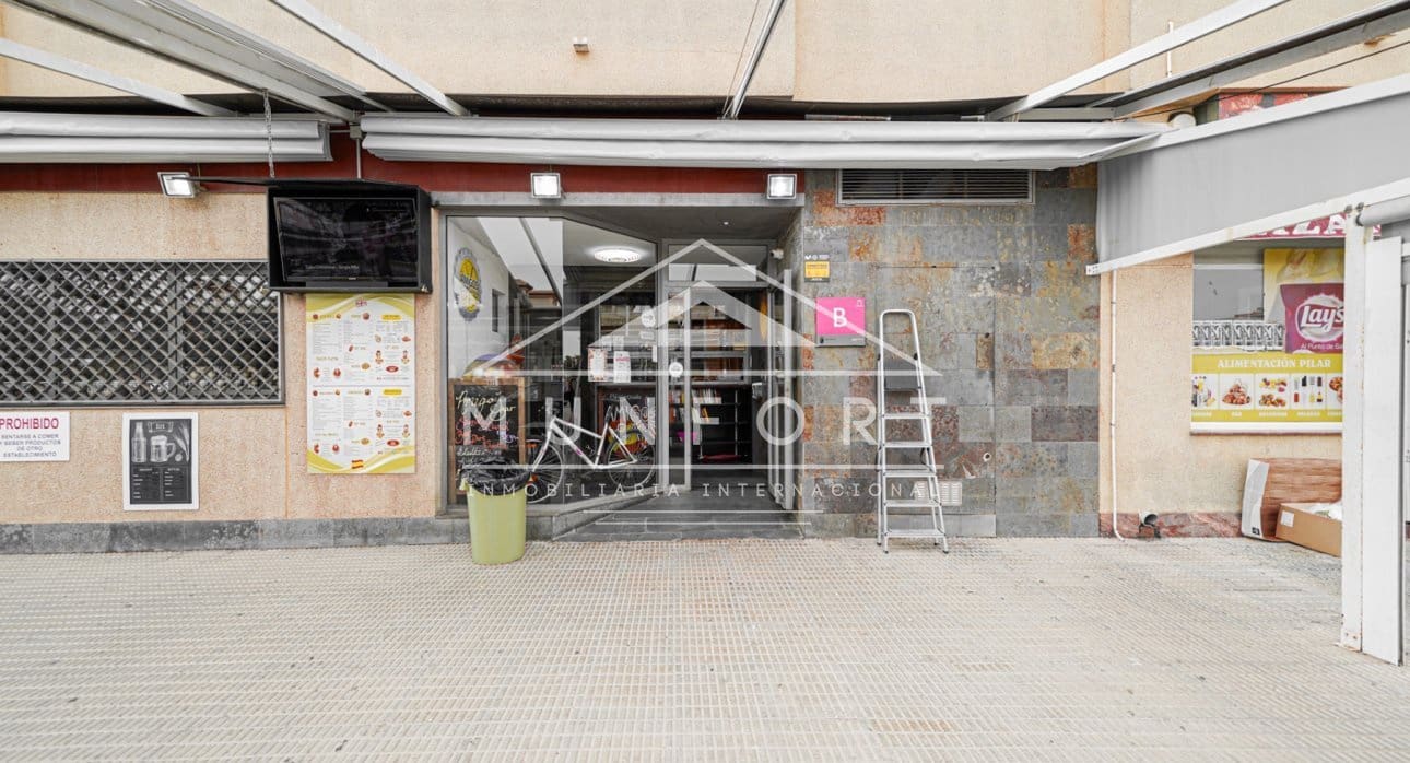 Erhverv til salg i San Pedro del Pinatar - € 399.900 (Ref: 9003731)
