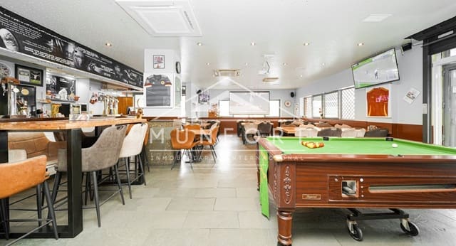 Erhverv til salg i San Pedro del Pinatar ciudad, San Pedro del Pinatar - € 399.900 (Ref: 9003731)