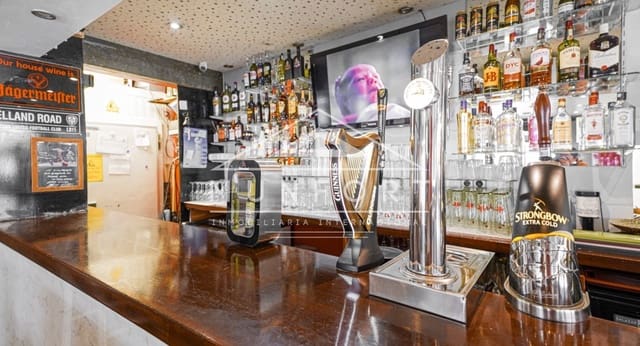 Erhverv til salg i San Pedro del Pinatar ciudad, San Pedro del Pinatar - € 399.900 (Ref: 9003731)