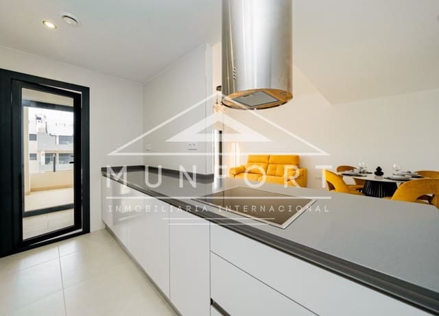 3 Zimmer Penthouse zu verkaufen in San Miguel de Salinas mit Pool - 390.000 € (Ref: 9004068)