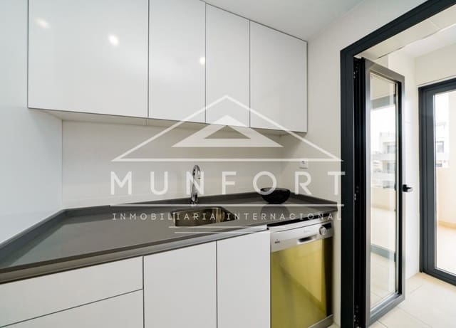 3 Zimmer Penthouse zu verkaufen in San Miguel de Salinas mit Pool - 390.000 € (Ref: 9004068)