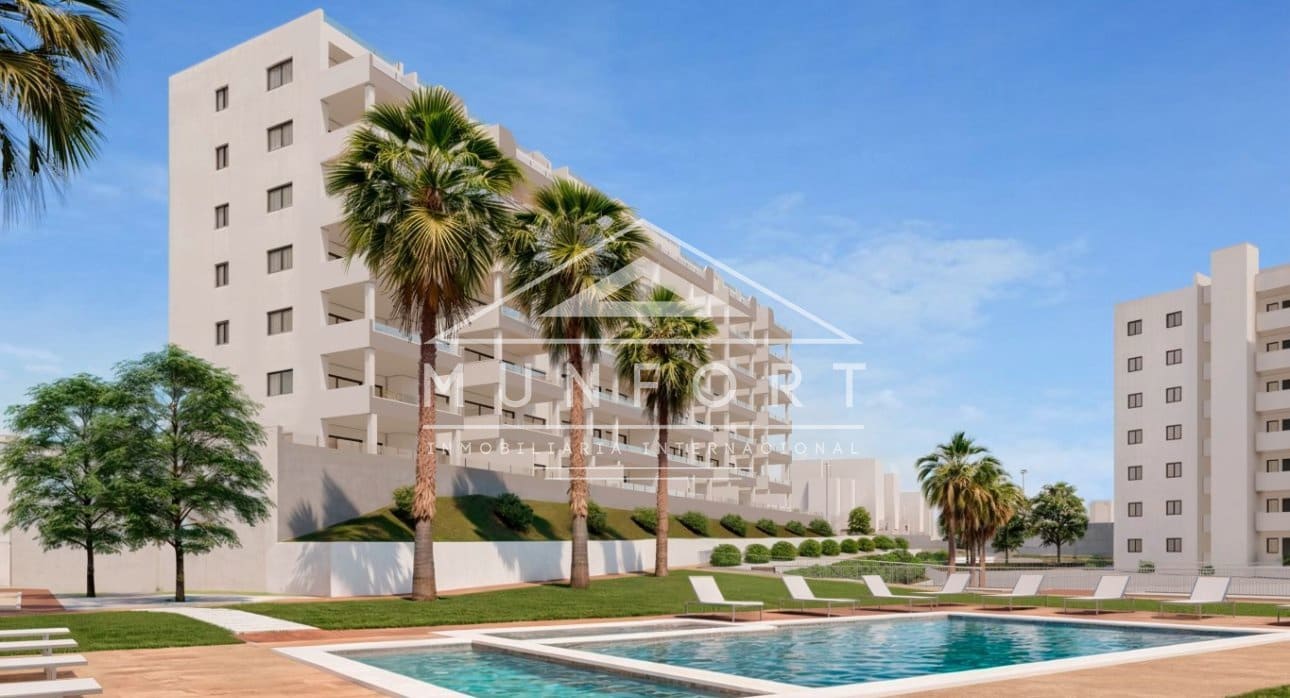 2 bedroom Apartment for sale in San Miguel de Salinas with pool - € 245,000 (Ref: 9004069)