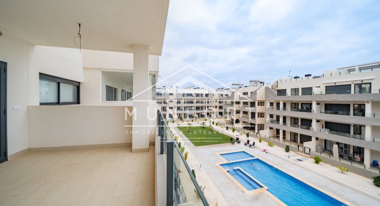 2 bedroom Apartment for sale in San Miguel de Salinas with pool - € 245,000 (Ref: 9004069)