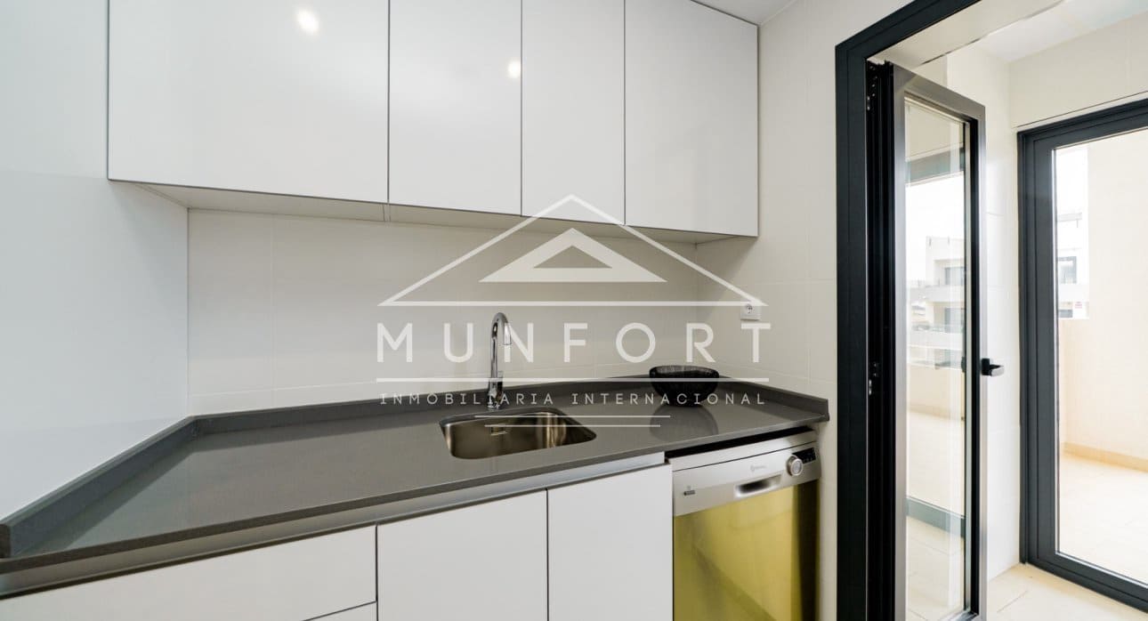 2 bedroom Apartment for sale in San Miguel de Salinas with pool - € 245,000 (Ref: 9004069)