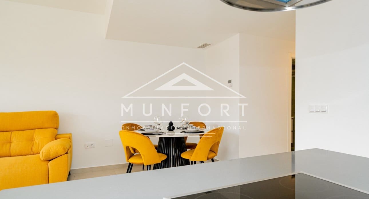 2 bedroom Apartment for sale in San Miguel de Salinas with pool - € 245,000 (Ref: 9004069)