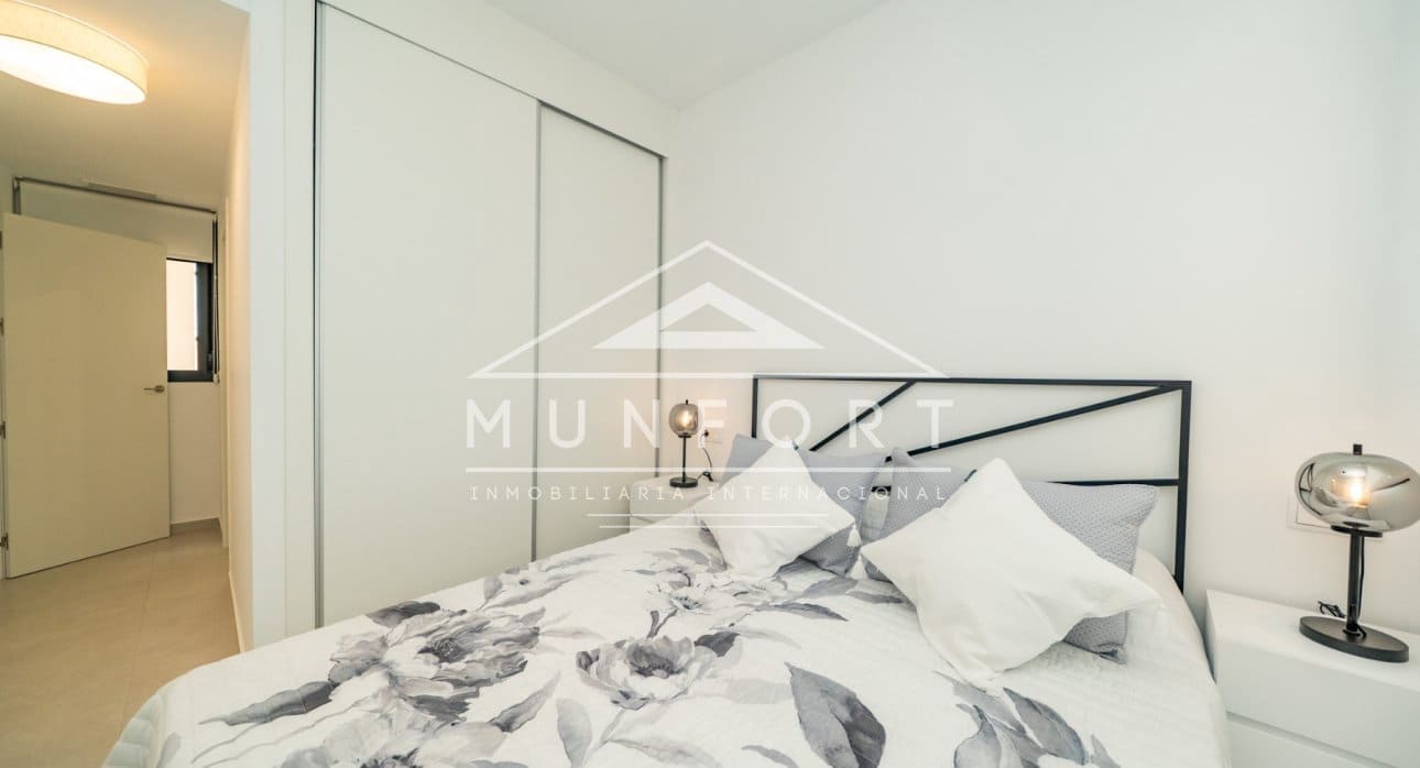 2 bedroom Apartment for sale in San Miguel de Salinas with pool - € 245,000 (Ref: 9004069)