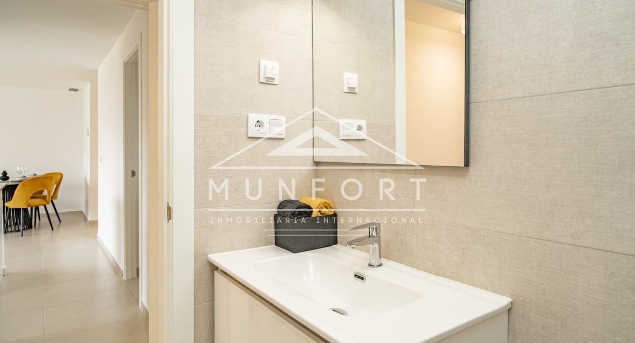 2 bedroom Apartment for sale in San Miguel de Salinas with pool - € 245,000 (Ref: 9004069)