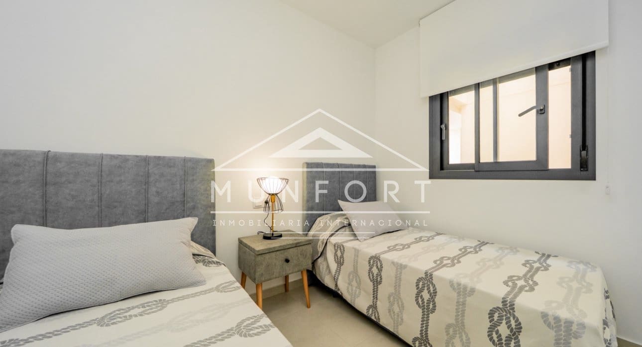 2 bedroom Apartment for sale in San Miguel de Salinas with pool - € 245,000 (Ref: 9004069)