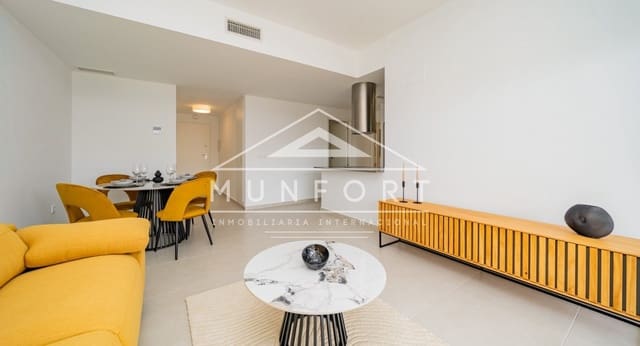 2 Zimmer Apartment zu verkaufen in San Miguel de Salinas mit Pool - 245.000 € (Ref: 9004069)